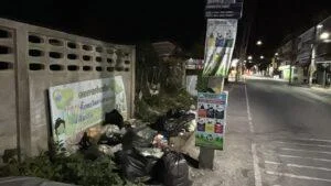Two Young Children Seemingly Abandoned by Mother on Pattaya Street Late at Night