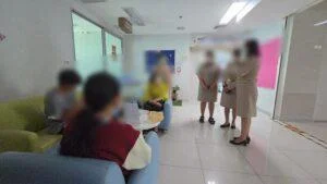 14-Year-Old Sri Racha Girl Safe After Fall from School Building; Mother Calls for Punishment of Scammers Involved; School Principal Visits