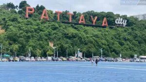 Chinese Tourist Dies in Horrific Fall from 6th Floor of Pattaya Hotel, Crashing Through Glass Entrance Ceiling