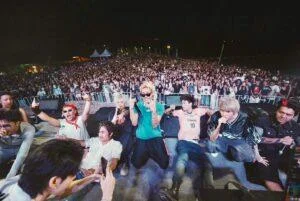 Pattaya Music Festival 2026 Rocks Samae Beach on Koh Larn with Massive Crowds and Top Thai Artists