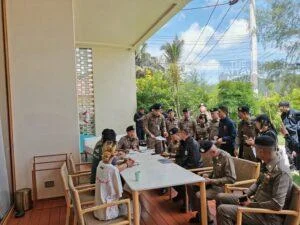Police Raid 32 Suspected Nominee Firms Holding Land Worth 150 Million Baht on Koh Phangan