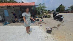 CCTV Captures Bold Daylight Theft of Truck Wheel Rims in Sri Racha; Victim Claims Police Show Little Interest