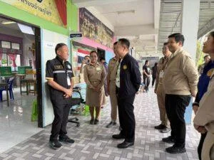 Chonburi Governor Inspects Polling Stations in Banglamung, Predicts Voter Turnout to Exceed 70 Percent